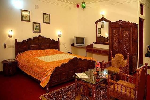 Hotel Pearl Palace Udaipur Extérieur photo
